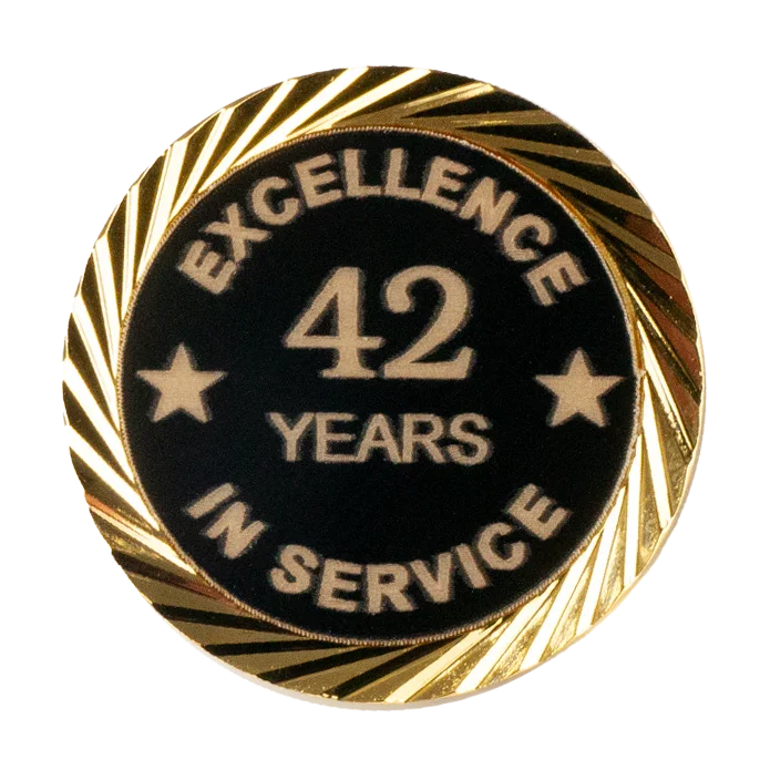 Excellence in Service Pin 1-60 years - awardshere.com
