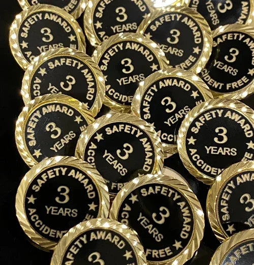 Safety Award Pin, Accident Free Pin with your choice of years - awardshere.com
